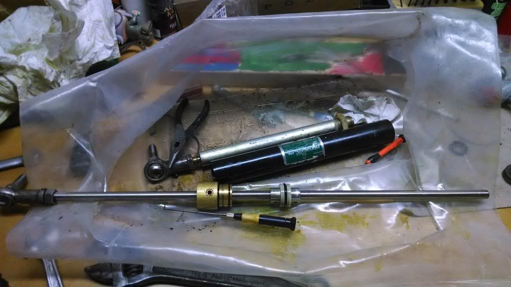 Instructions on how to rebuild a Hynautic K19 steering cyl Trojan